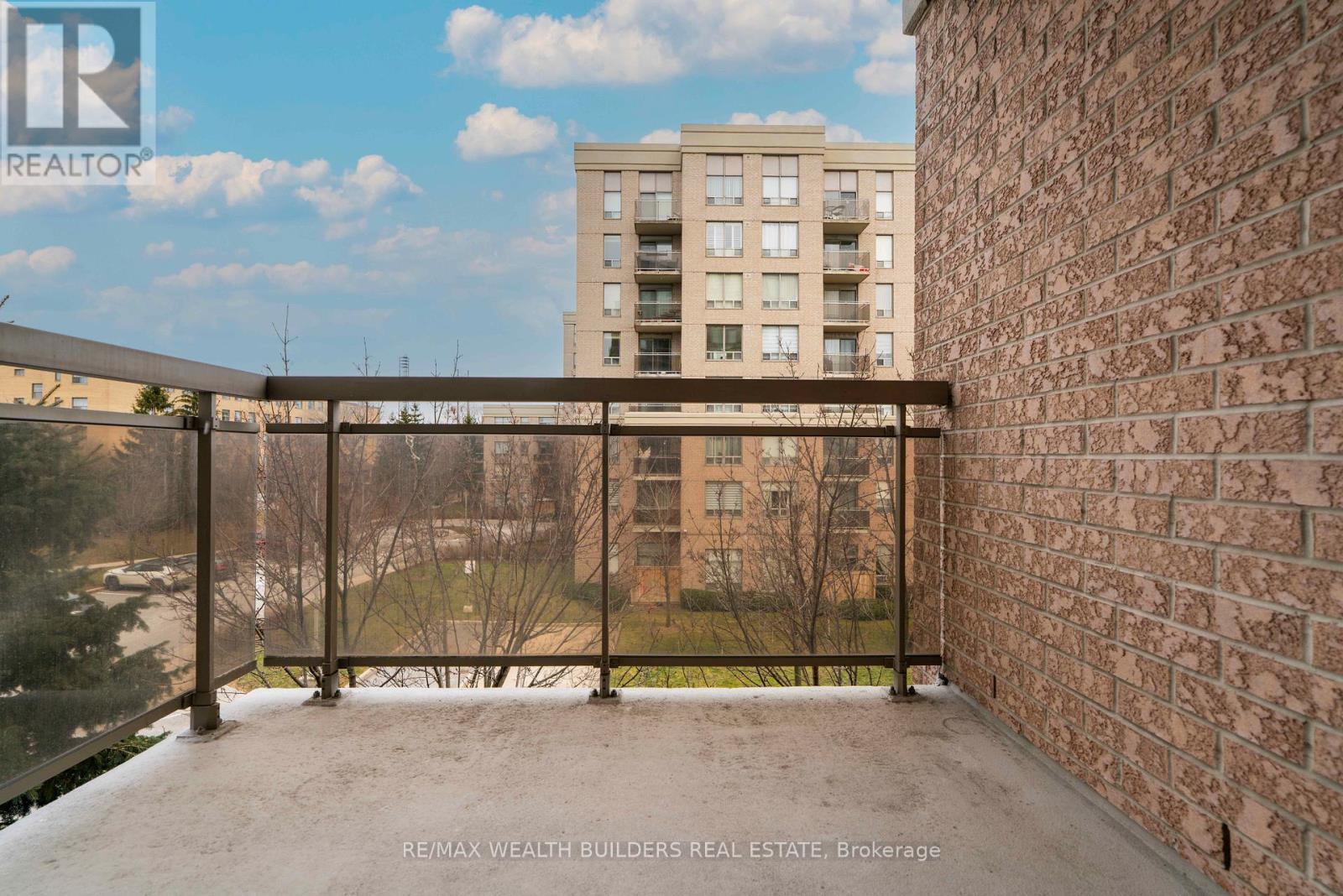 305 - 1720 Eglinton Avenue E, Toronto, Ontario  M4A 2X8 - Photo 16 - C12647226