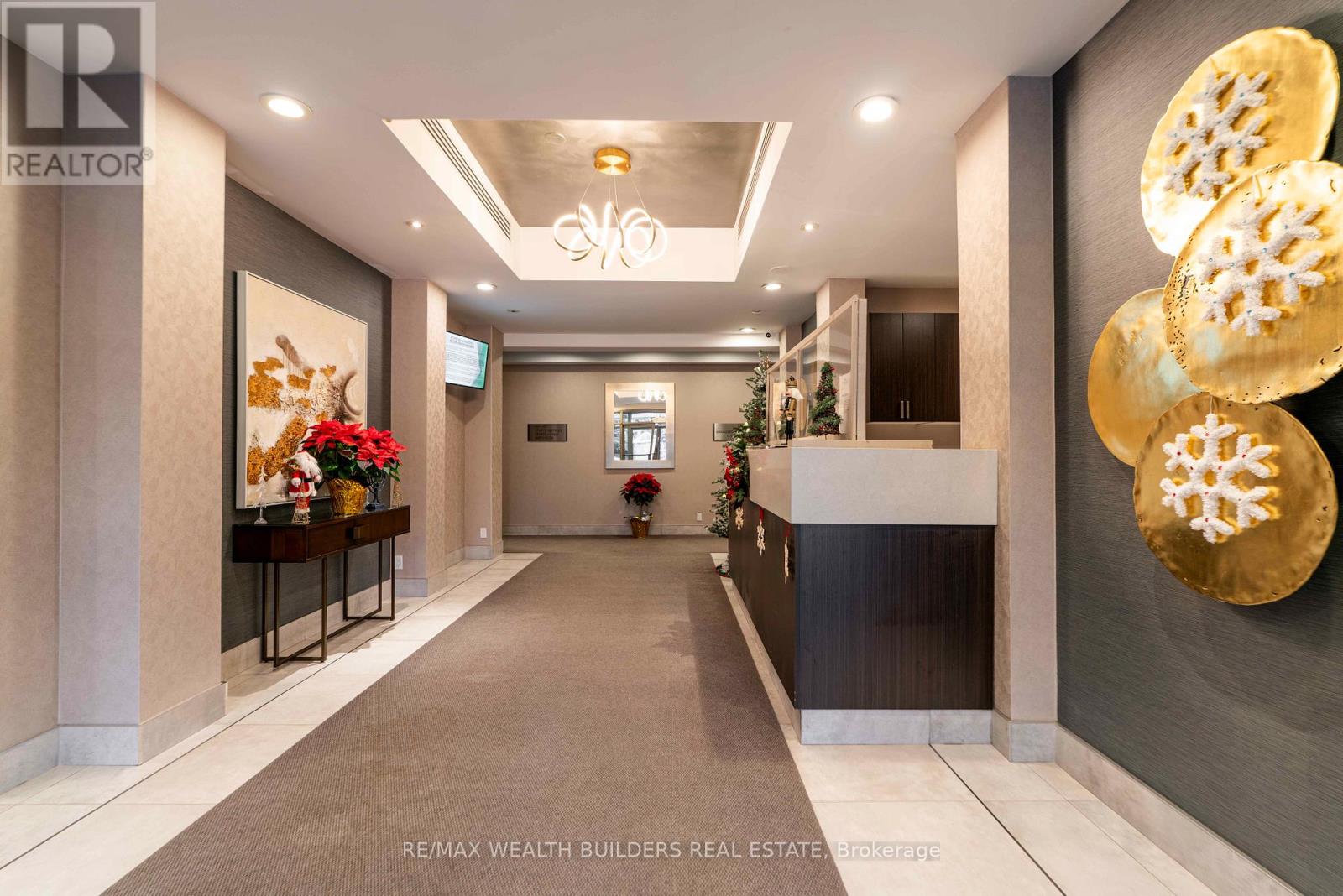 305 - 1720 Eglinton Avenue E, Toronto, Ontario  M4A 2X8 - Photo 19 - C12647226