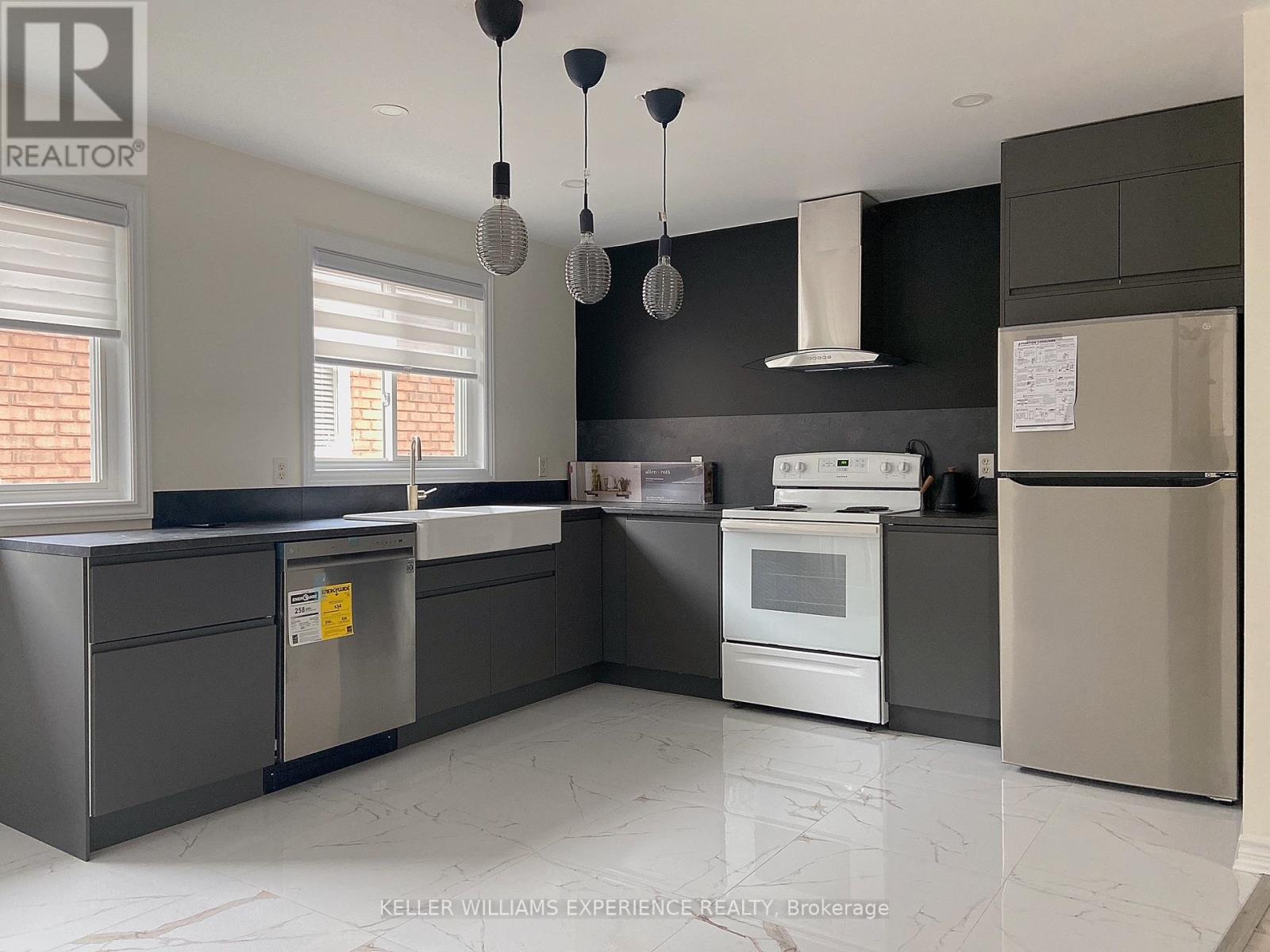 Upper - 23 Butternut Drive, Barrie, Ontario  L4N 0E3 - Photo 3 - S12647222