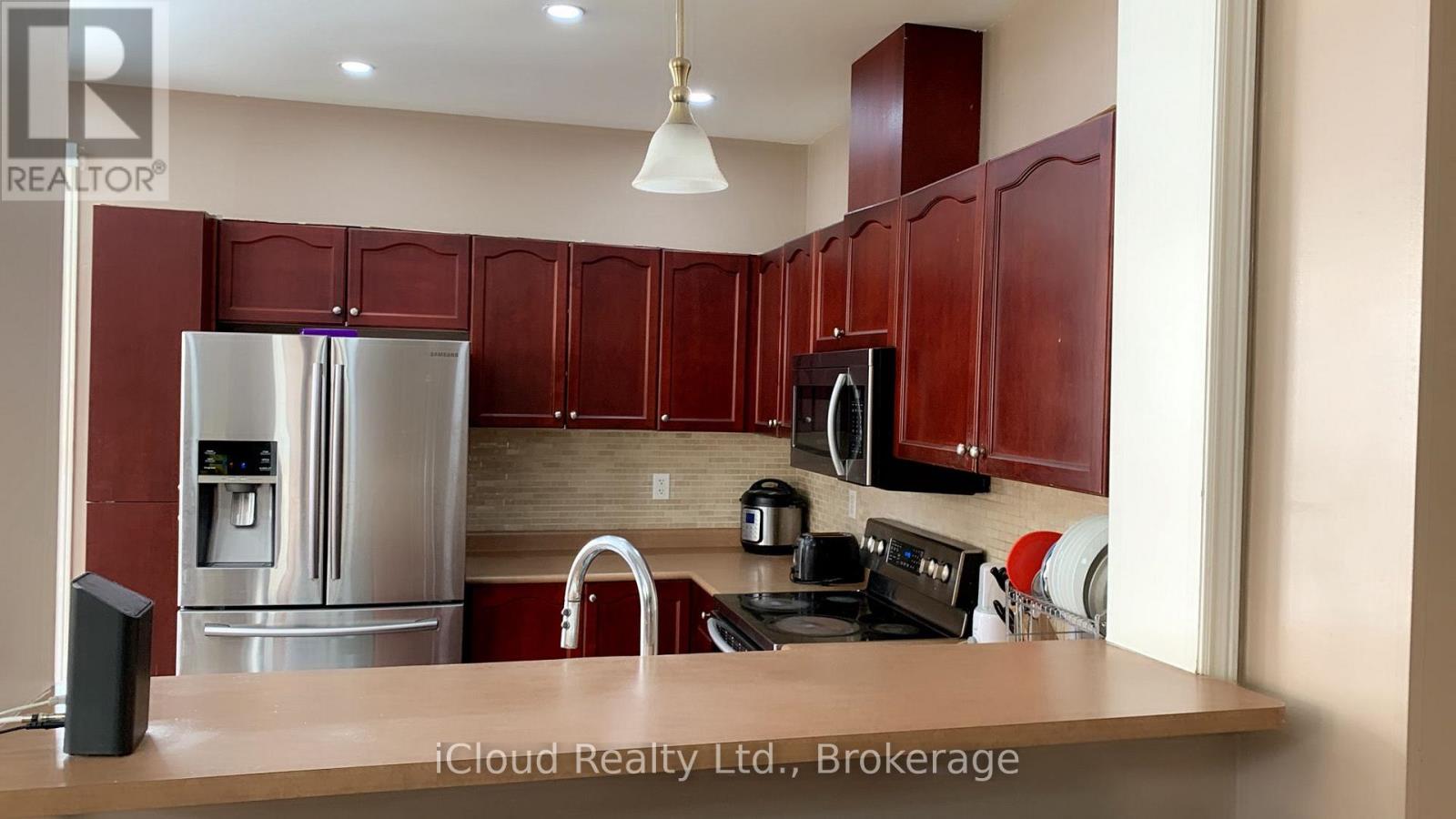 7333 Cork Tree Road, Mississauga, Ontario  L5N 8N9 - Photo 2 - W12647192