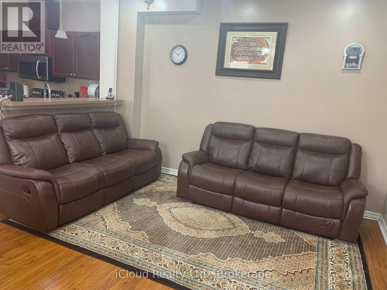 7333 Cork Tree Road, Mississauga, Ontario  L5N 8N9 - Photo 4 - W12647192