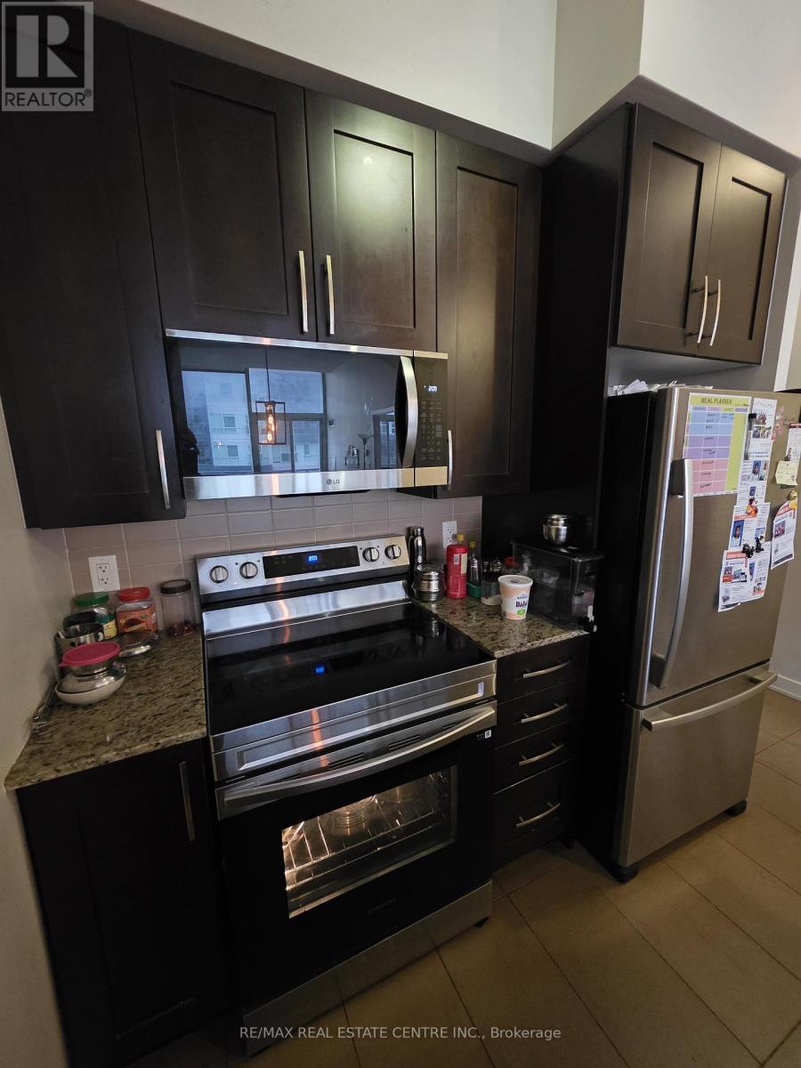 307 - 4070 Confederation Parkway, Mississauga, Ontario  L5B 0E9 - Photo 4 - W12647202