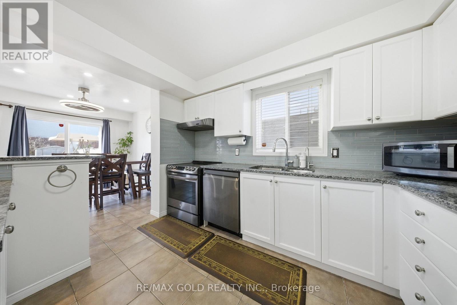 36 Lardner Street, Cambridge, Ontario  N3C 4K6 - Photo 13 - X12647204