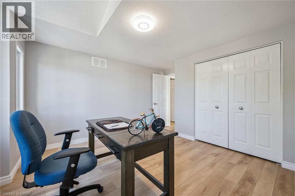 723 Black Cherry Street, Waterloo, Ontario  N2V 2P3 - Photo 25 - 40794431