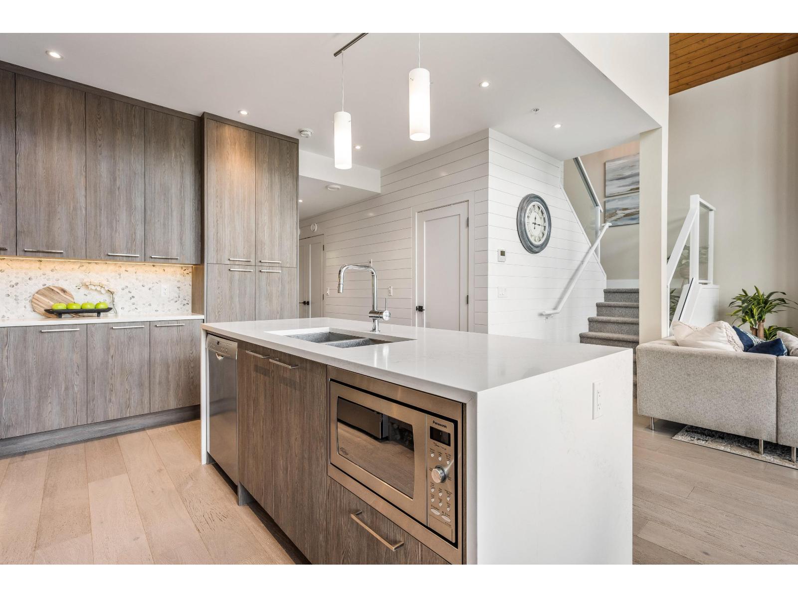 302 3175 Columbia Valley Road, Cultus Lake North, Chilliwack, British Columbia  V2R 6C2 - Photo 16 - R3074781