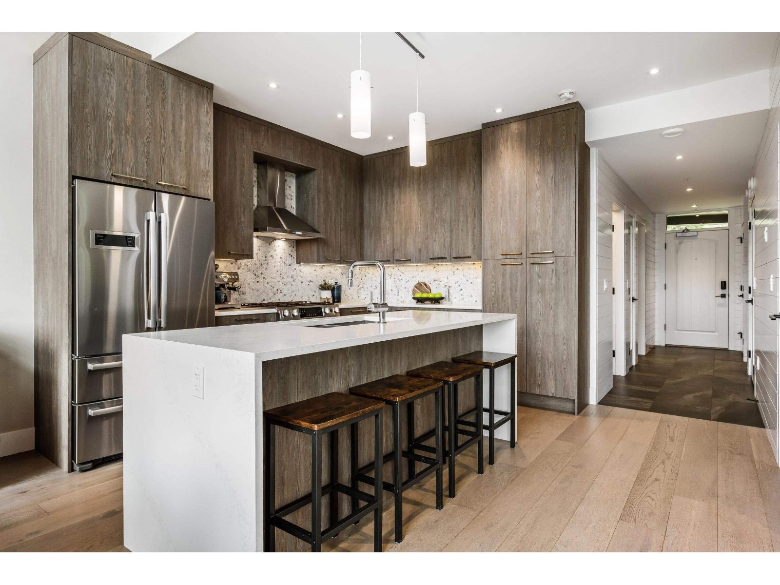 302 3175 Columbia Valley Road, Cultus Lake North, Chilliwack, British Columbia  V2R 6C2 - Photo 15 - R3074781