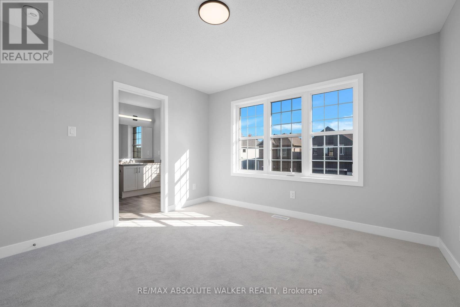 584 Paakanaak Avenue, Ottawa, Ontario  K1X 0J6 - Photo 28 - X12647232