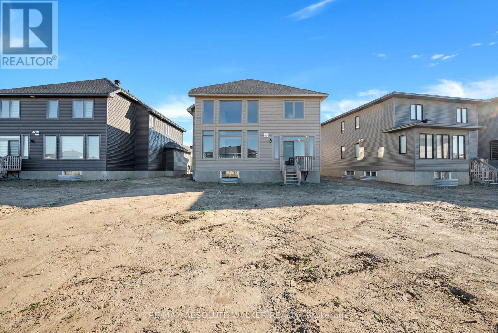 584 Paakanaak Avenue, Ottawa, Ontario  K1X 0J6 - Photo 40 - X12647232