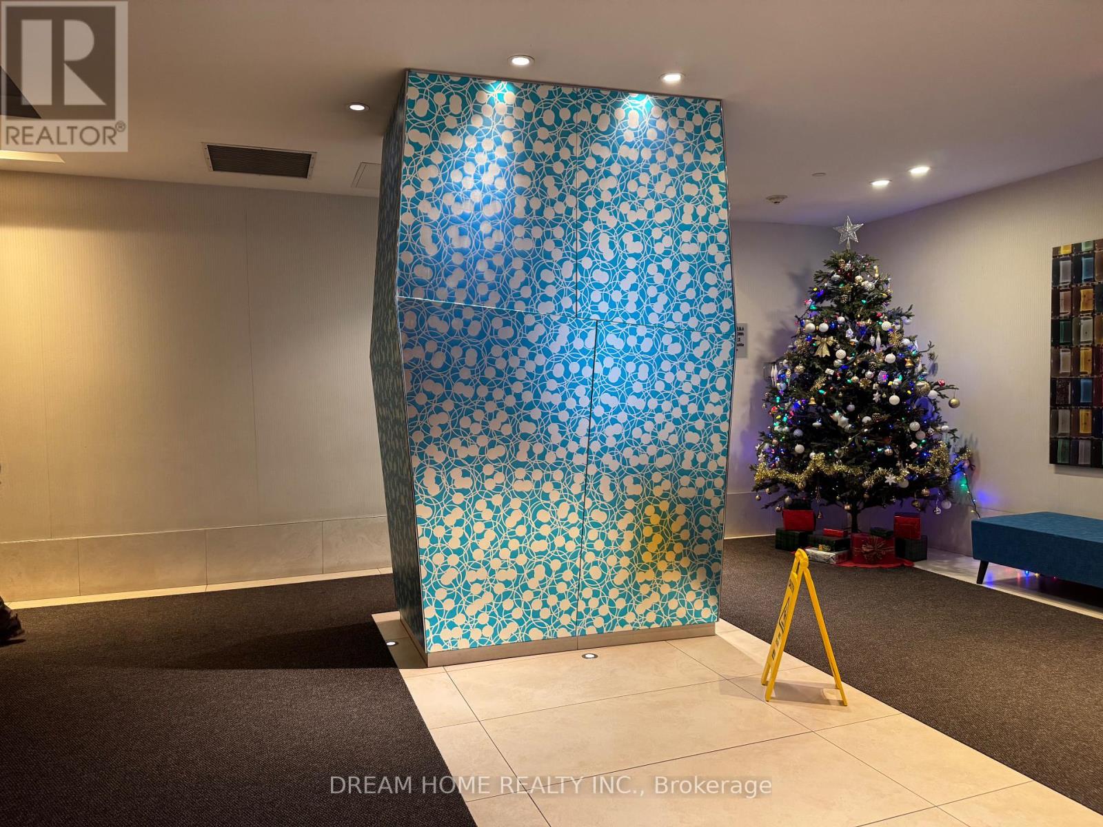 3405 - 832 Bay Street, Toronto, Ontario  M5S 1Z6 - Photo 27 - C12644624