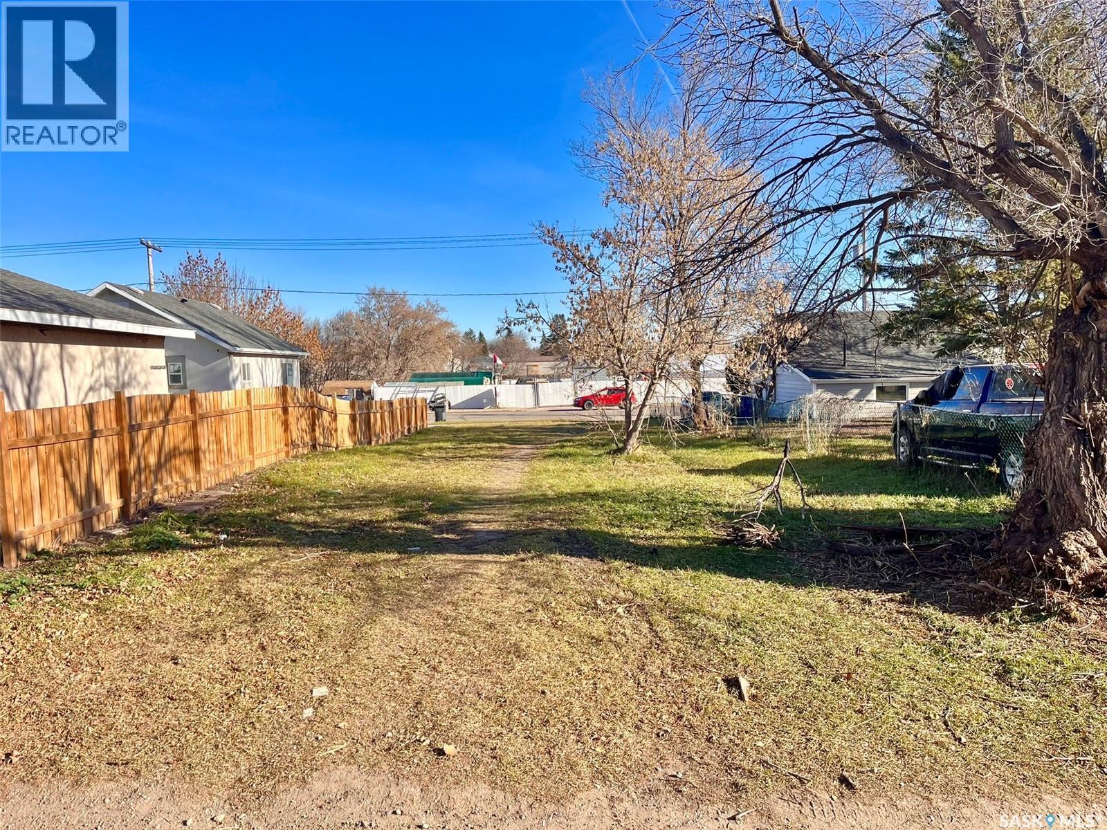 68 Victoria Avenue, Yorkton, Saskatchewan  S3N 1S8 - Photo 5 - SK023569