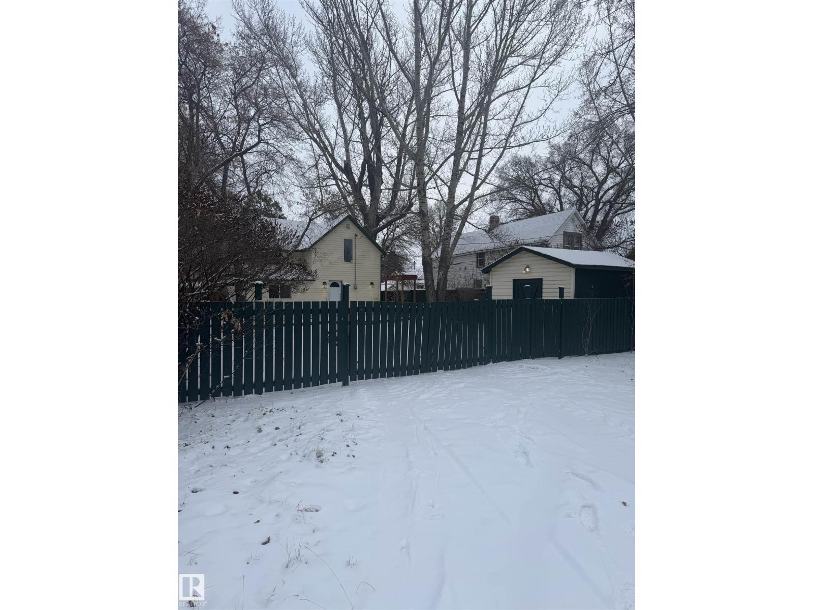 4508 52 St., Wetaskiwin, Alberta  T9A 1N6 - Photo 8 - E4468477