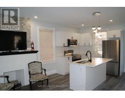 MAIN - 70 CENTRE STREET W, Strathroy-Caradoc, Ontario