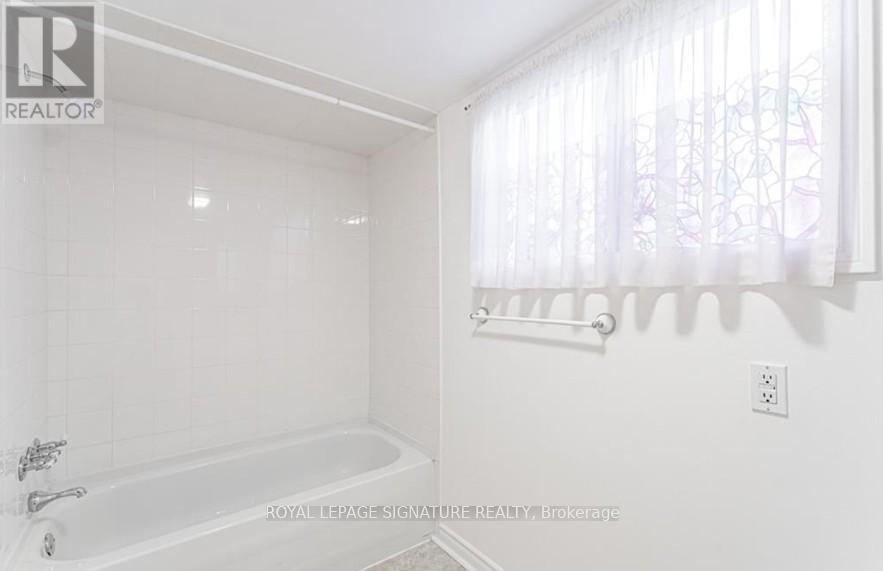 51 Fourth Street, Welland, Ontario  L3B 4X7 - Photo 11 - X12645434