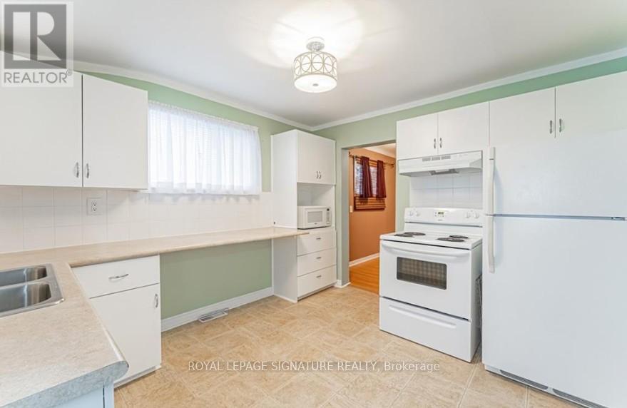 51 Fourth Street, Welland, Ontario  L3B 4X7 - Photo 10 - X12645434