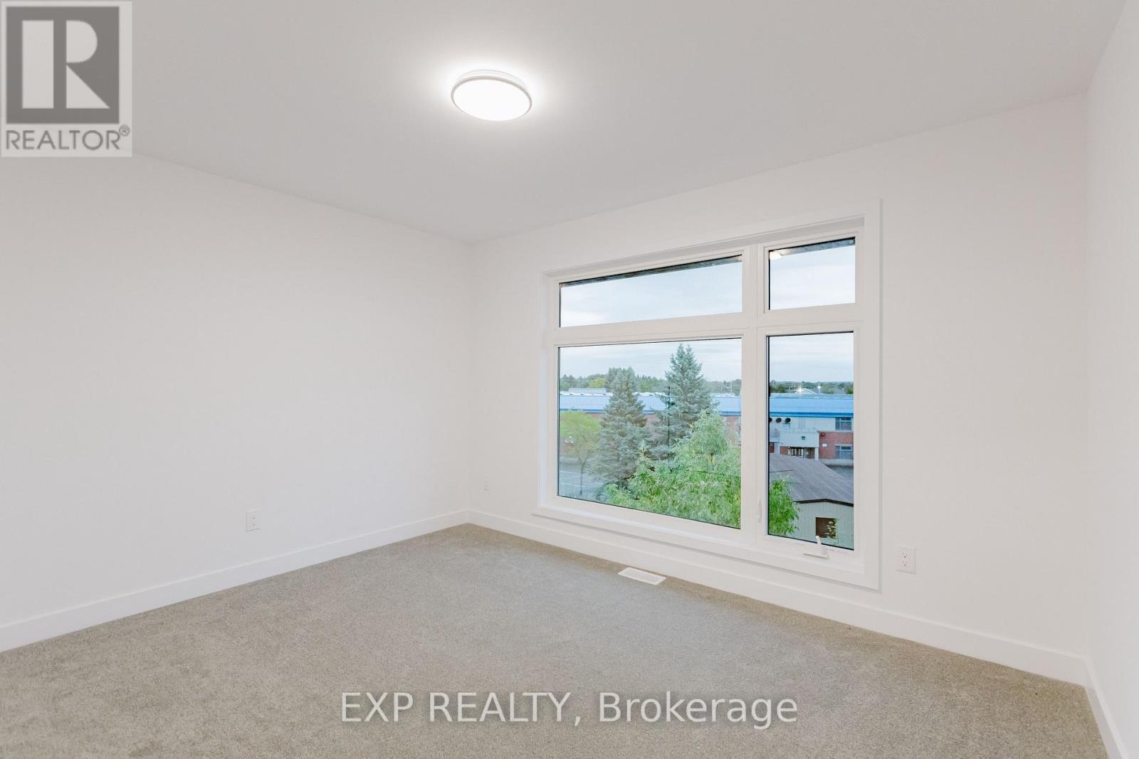 203 Silhouette Private, Ottawa, Ontario K2J 7J8 - Photo 22 - X12647244