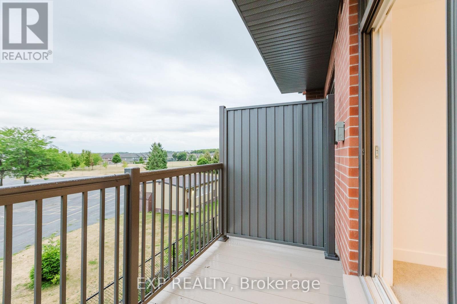 203 Silhouette Private, Ottawa, Ontario K2J 7J8 - Photo 26 - X12647244