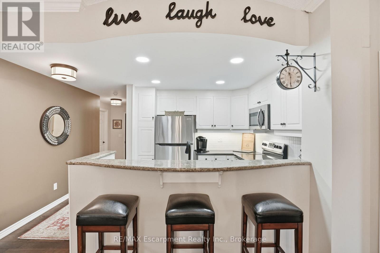 301 - 5188 Lakeshore Road, Burlington, Ontario  L7L 6P4 - Photo 13 - W12647242