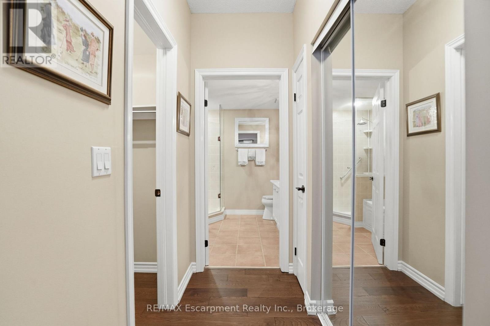 301 - 5188 Lakeshore Road, Burlington, Ontario  L7L 6P4 - Photo 37 - W12647242