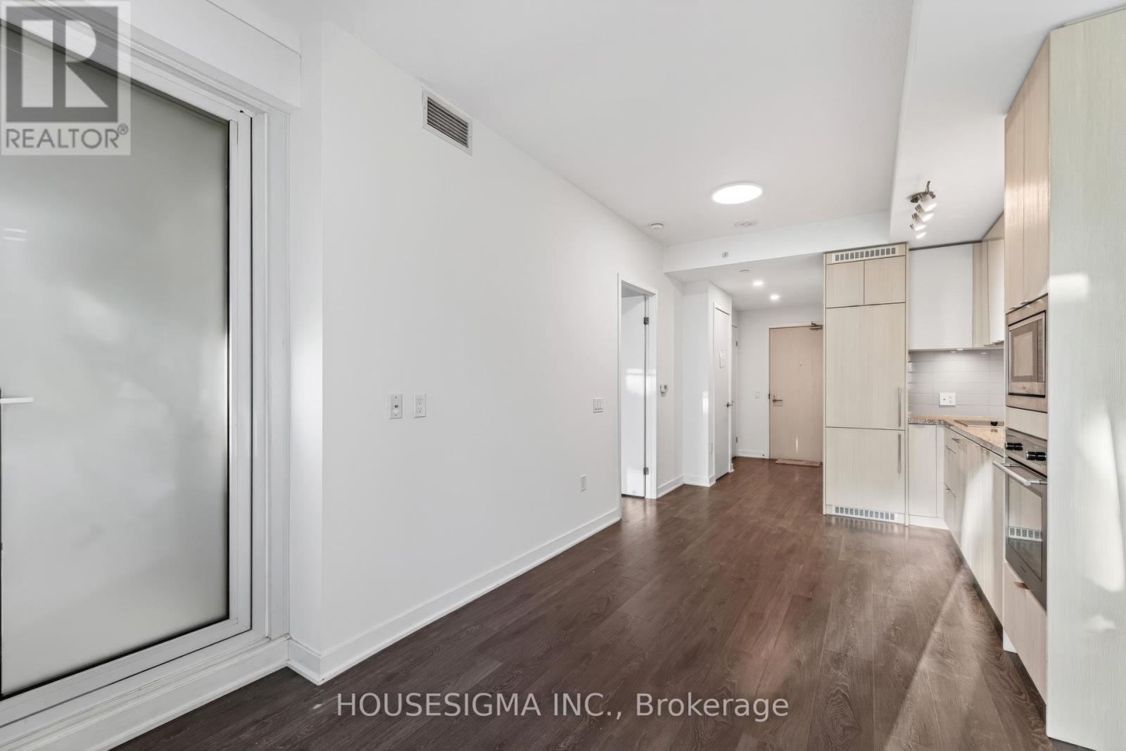 806 - 115 Blue Jays Way, Toronto, Ontario  M5V 0N4 - Photo 11 - C12647264