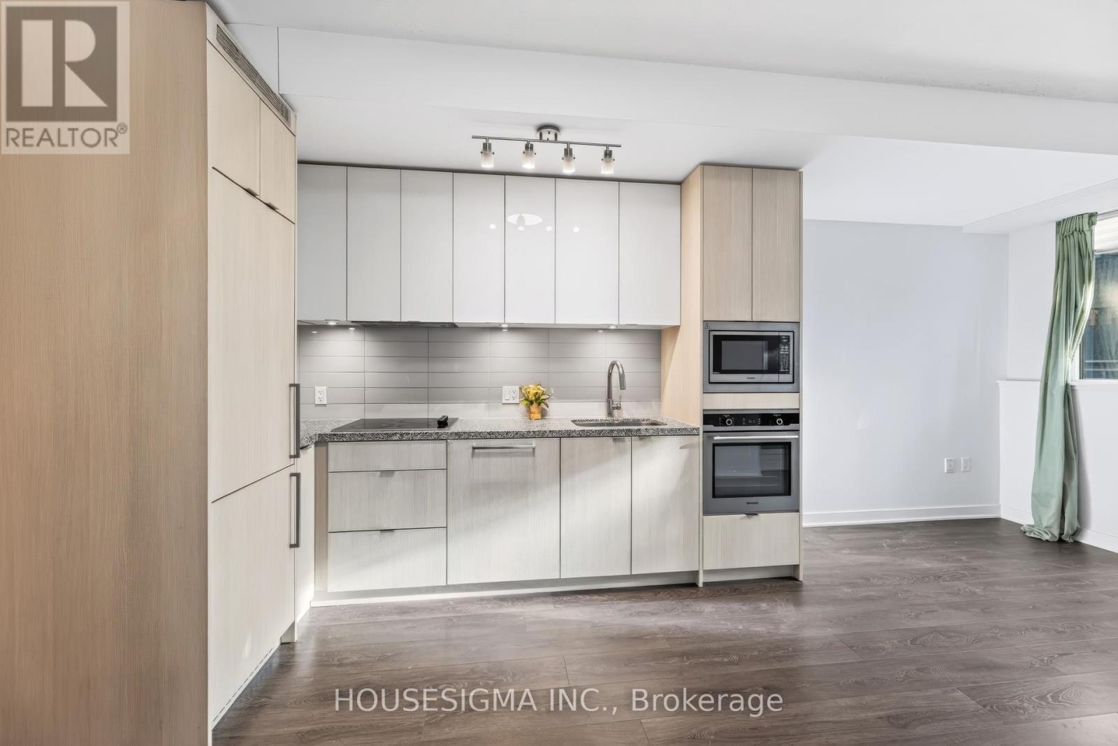 806 - 115 Blue Jays Way, Toronto, Ontario  M5V 0N4 - Photo 15 - C12647264