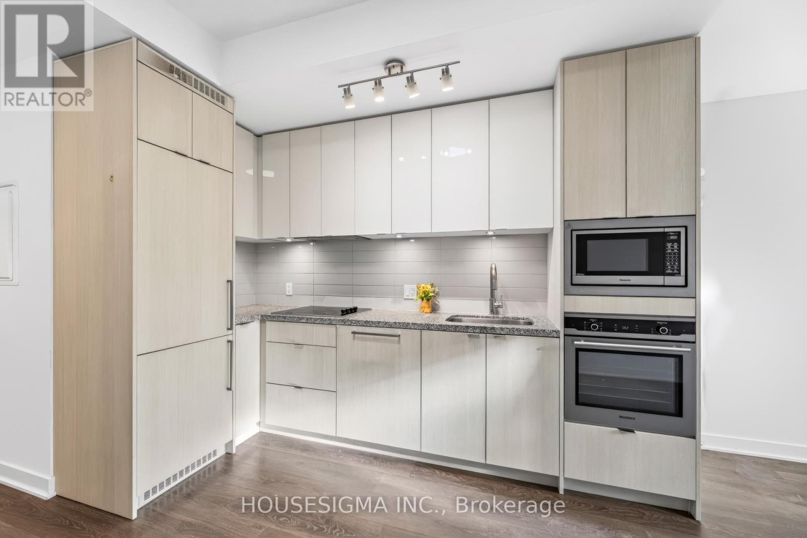 806 - 115 Blue Jays Way, Toronto, Ontario  M5V 0N4 - Photo 16 - C12647264