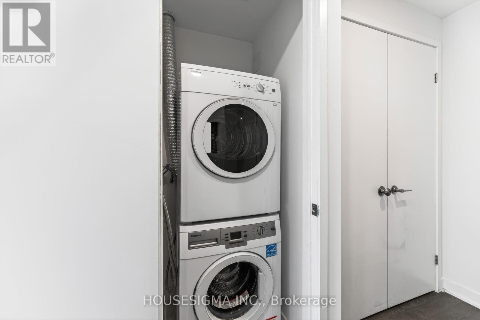 806 - 115 Blue Jays Way, Toronto, Ontario  M5V 0N4 - Photo 22 - C12647264