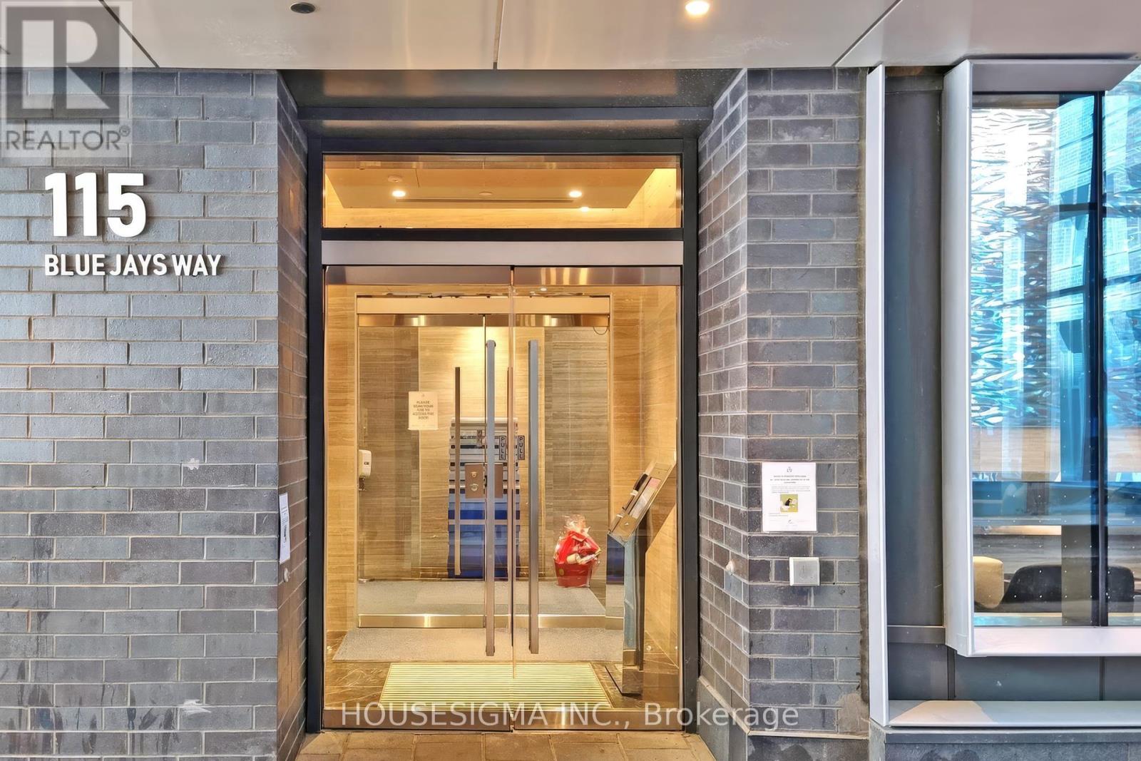 806 - 115 Blue Jays Way, Toronto, Ontario  M5V 0N4 - Photo 3 - C12647264