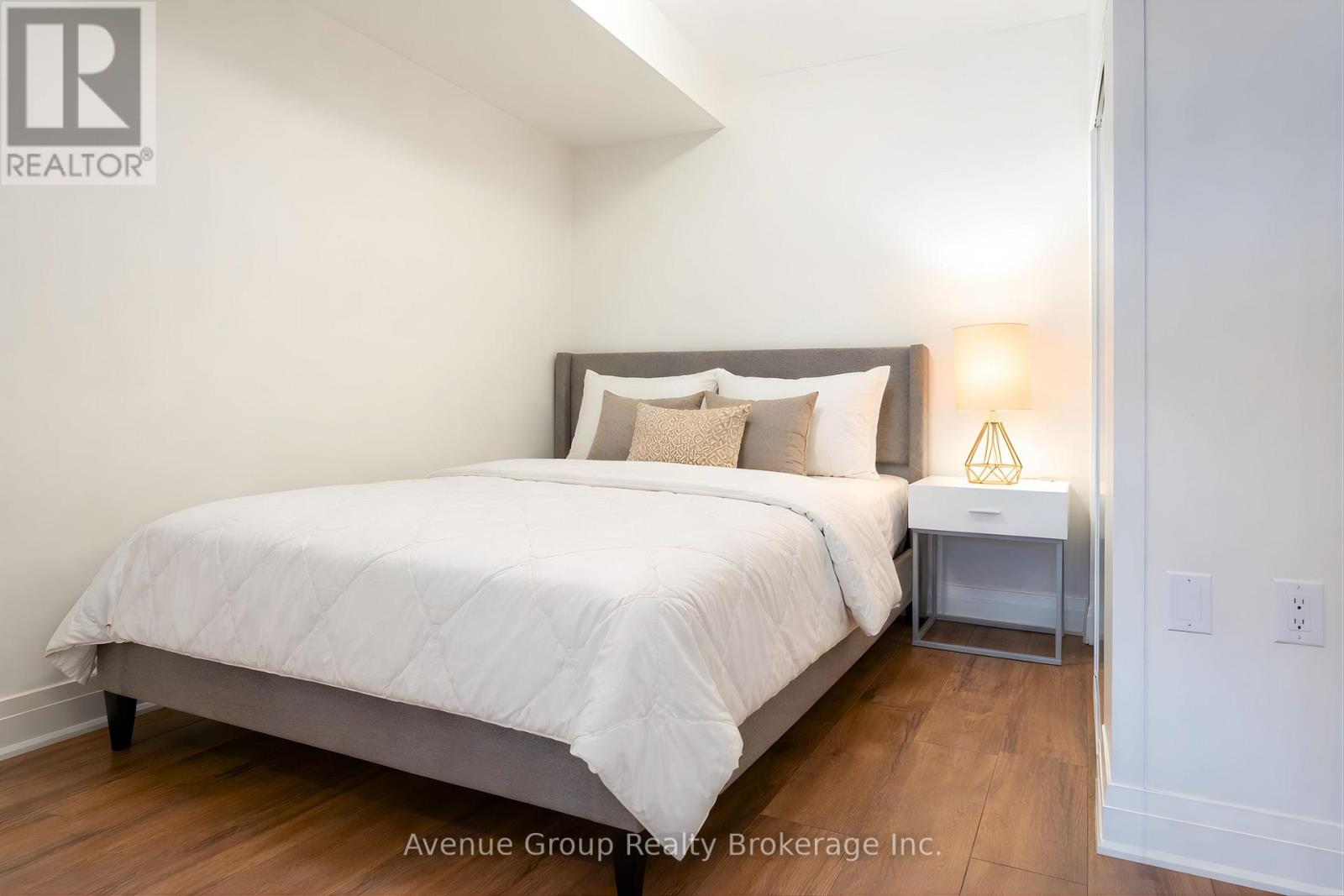 408 - 700 Sheppard Avenue W, Toronto, Ontario  M3H 0G5 - Photo 15 - C12647266