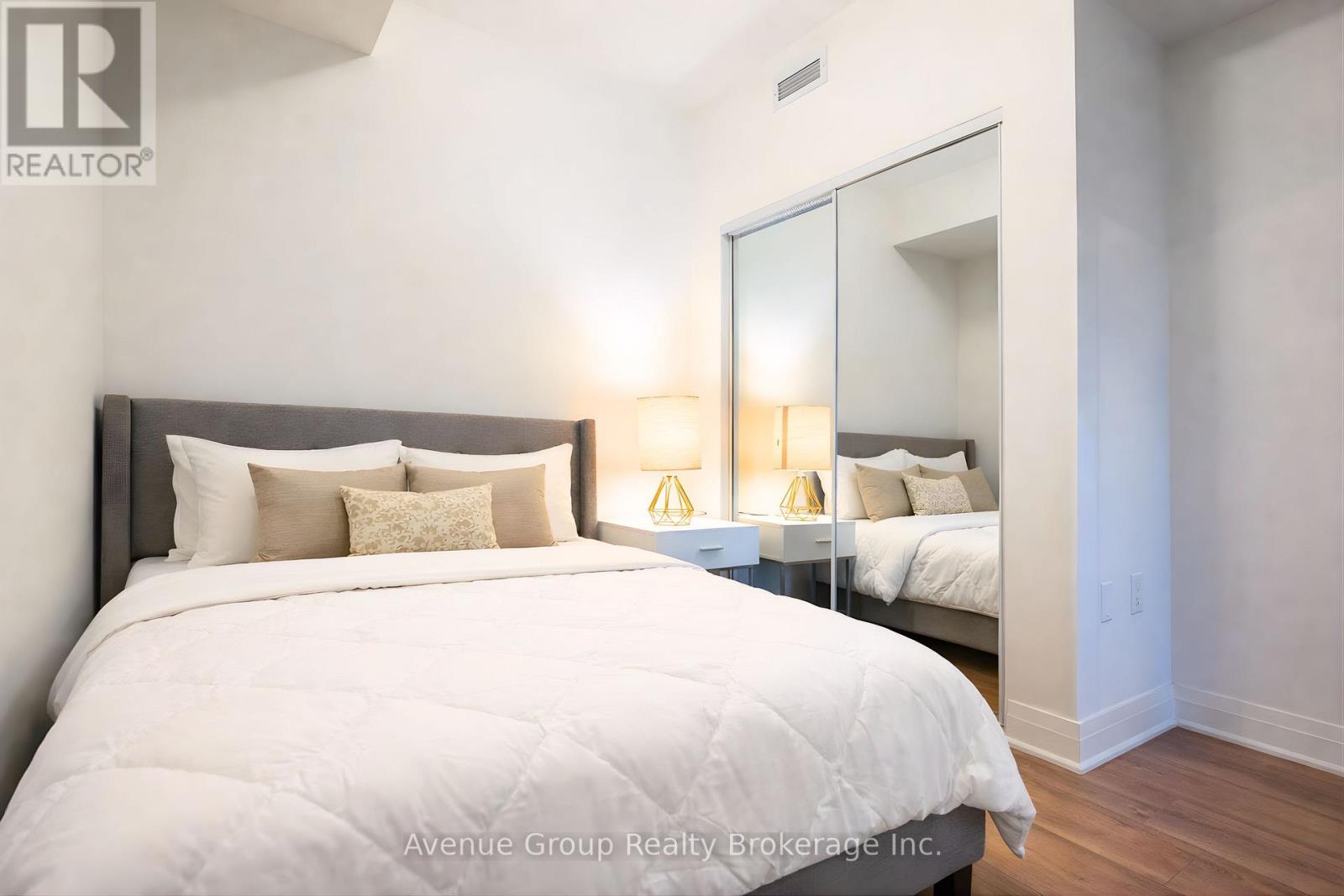 408 - 700 Sheppard Avenue W, Toronto, Ontario  M3H 0G5 - Photo 16 - C12647266