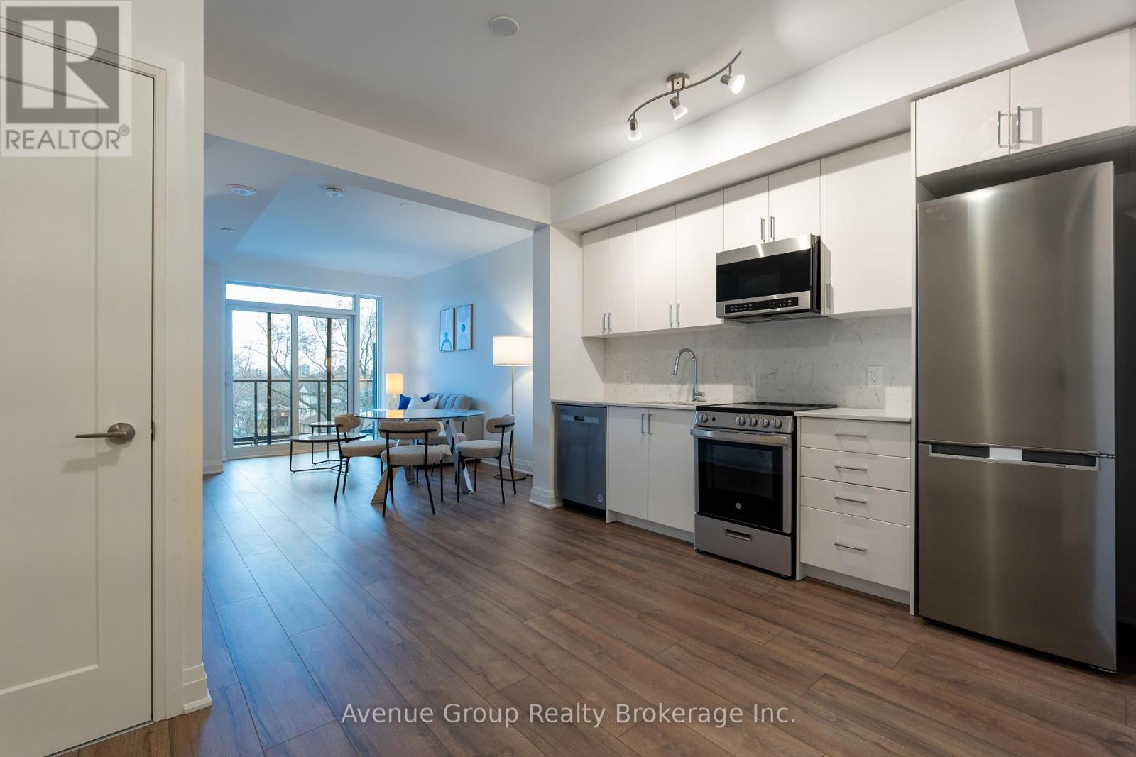 408 - 700 Sheppard Avenue W, Toronto, Ontario  M3H 0G5 - Photo 7 - C12647266