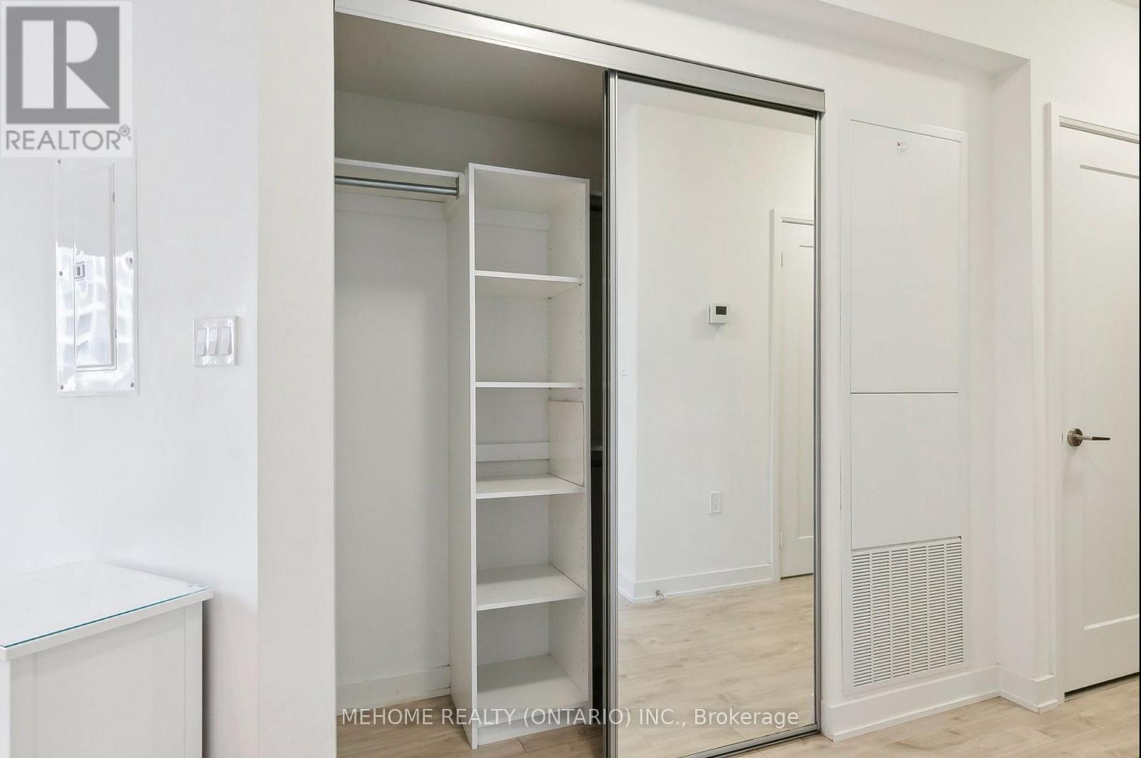 301w - 27 Bathurst Street, Toronto, Ontario  M5V 0R1 - Photo 13 - C12647268