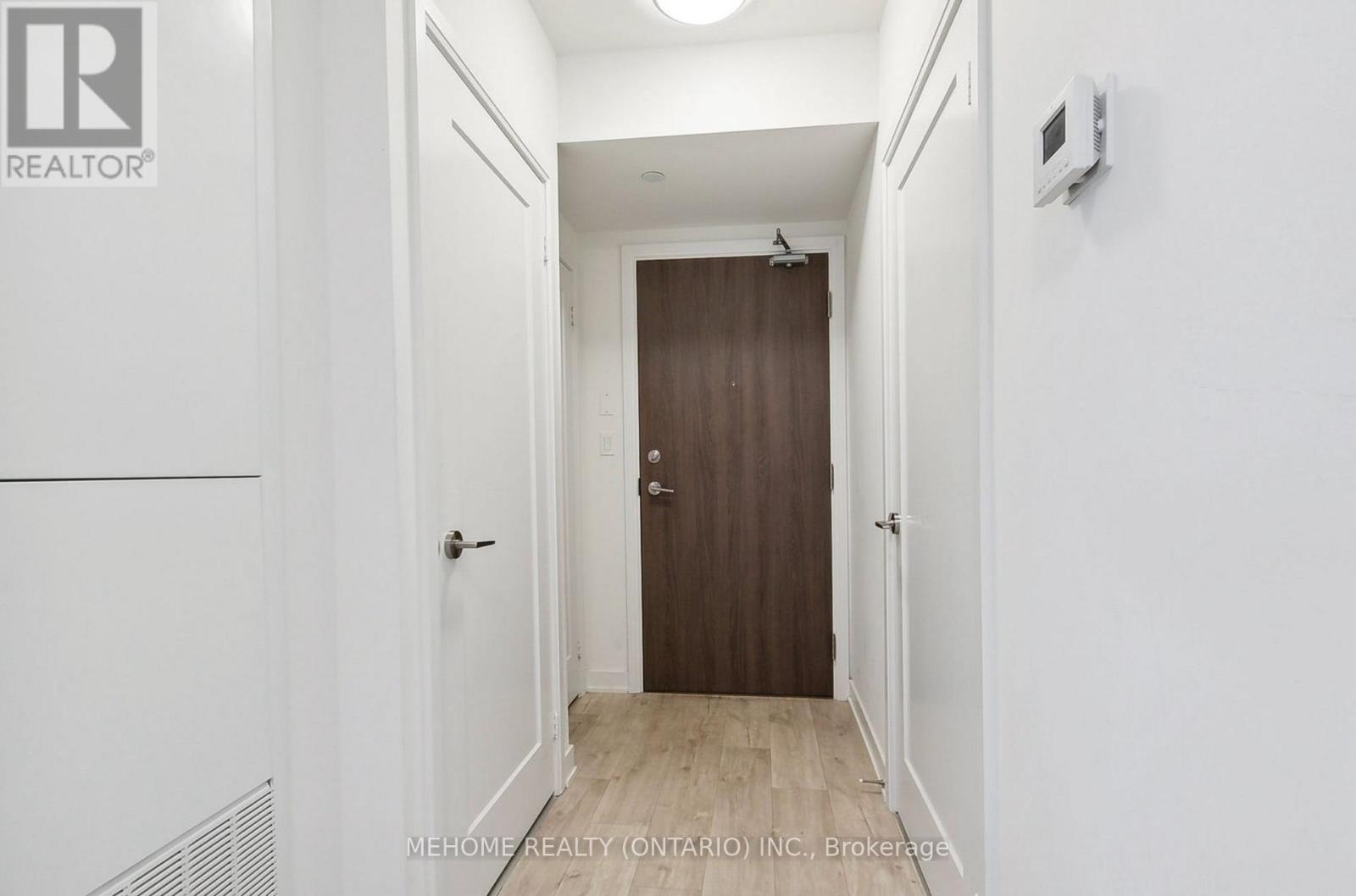 301w - 27 Bathurst Street, Toronto, Ontario  M5V 0R1 - Photo 3 - C12647268