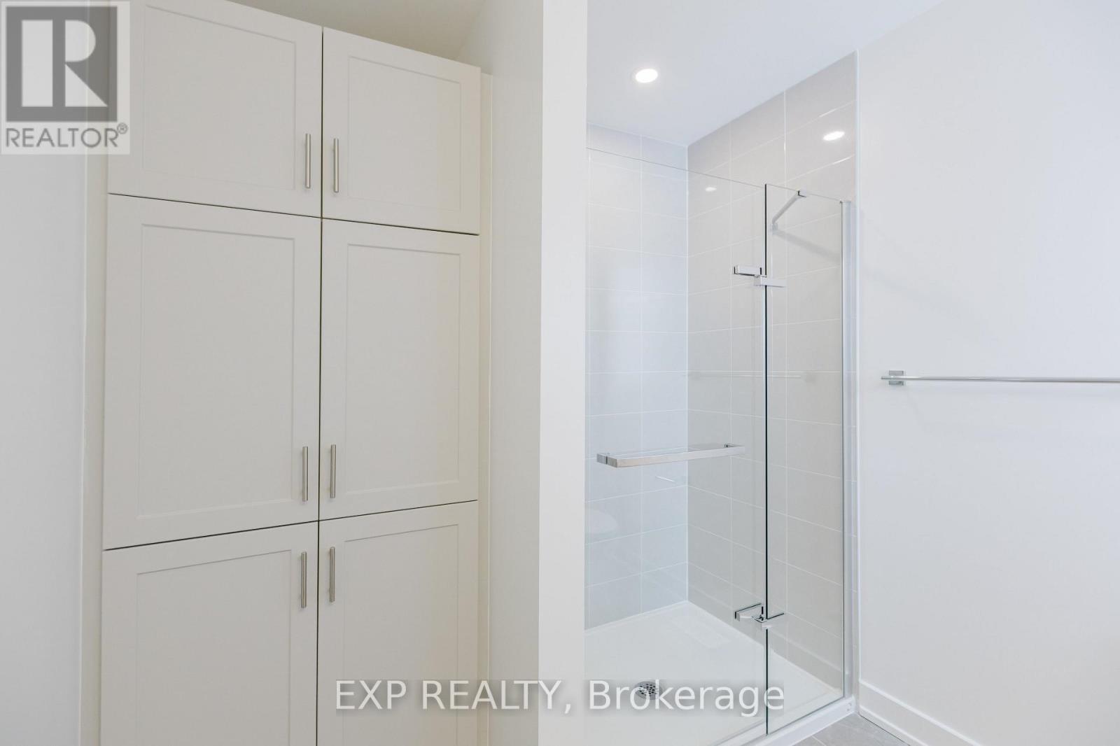 120 San Felice Circle, Ottawa, Ontario  K2S 2S2 - Photo 18 - X12644686