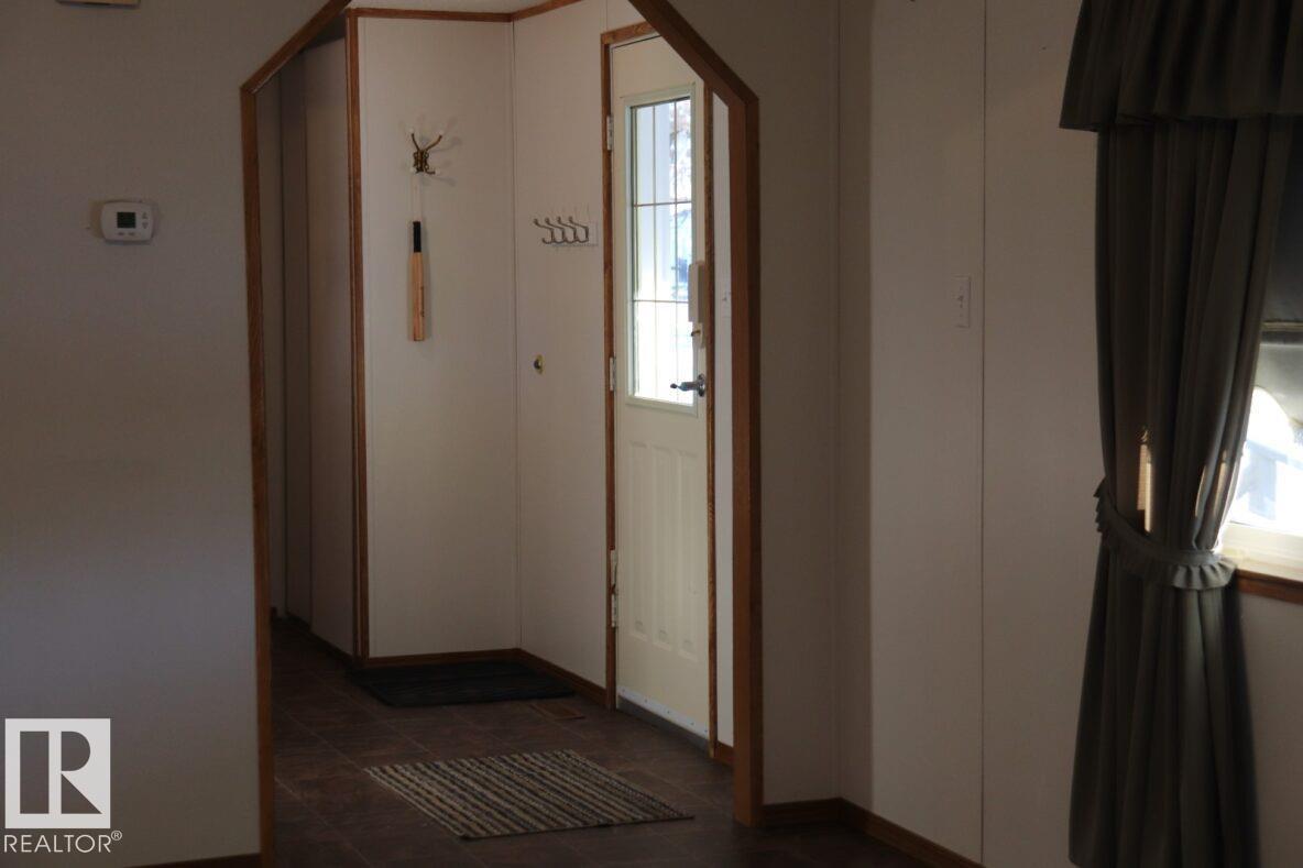 4824 52 St, Lougheed, Alberta  T0B 2V0 - Photo 15 - E4468505