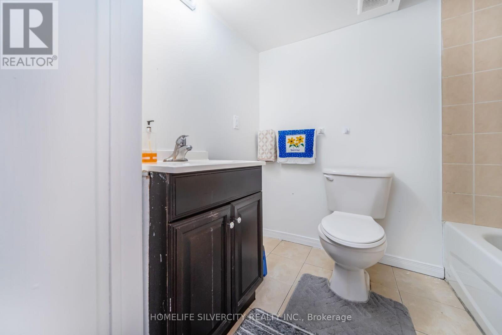 42 Avalanche Crescent, Brampton, Ontario  L6P 1M5 - Photo 39 - W12647252