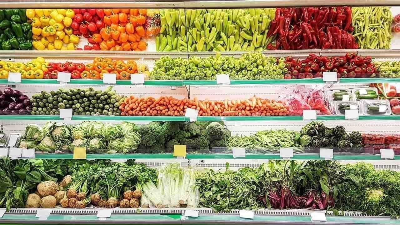 2421 KING GEORGE BOULEVARD, Surrey, British Columbia