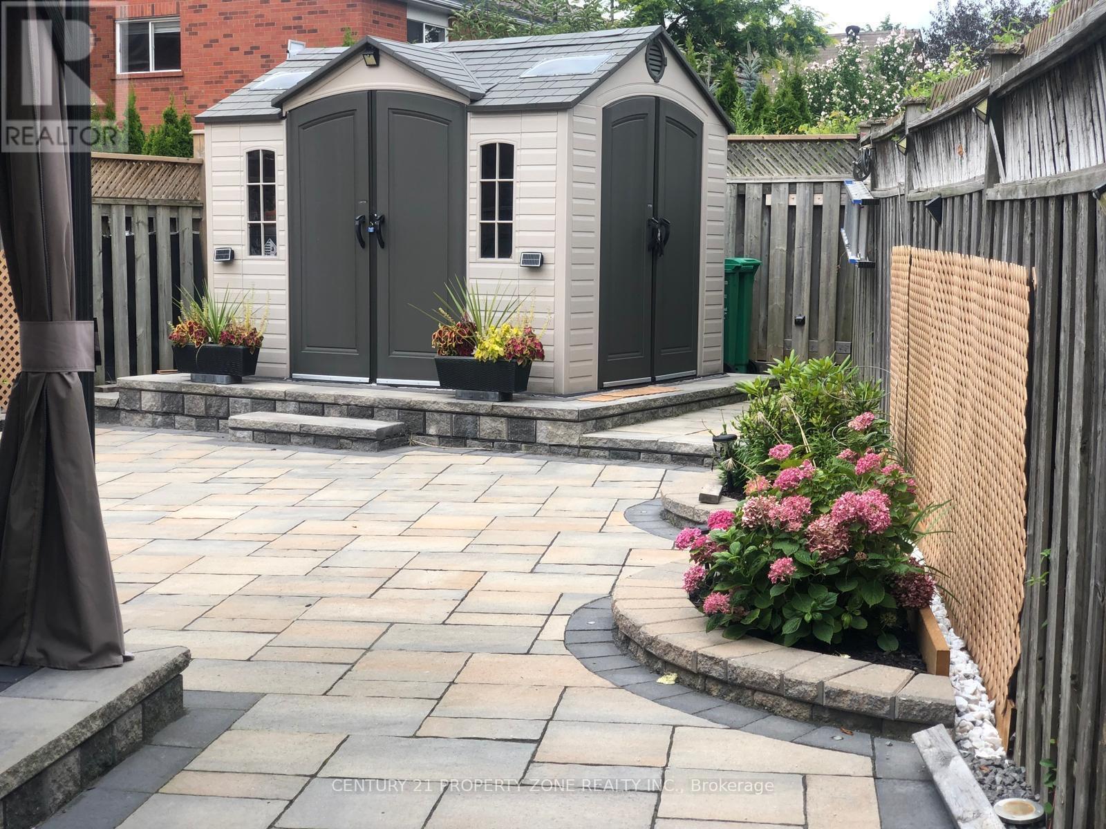 2565 Scarth Court, Mississauga, Ontario  L5M 5L2 - Photo 36 - W12645820