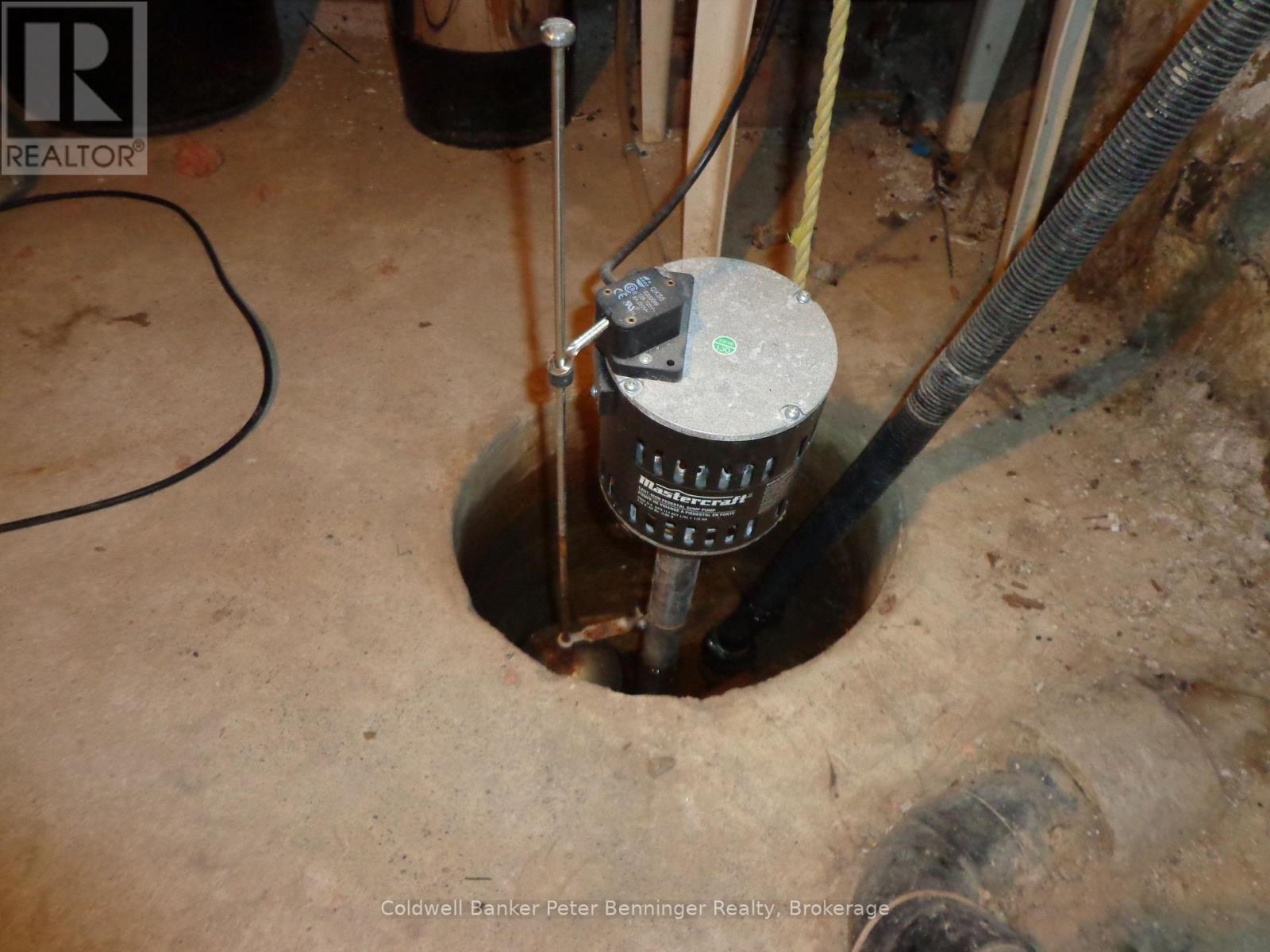 523 Mill Street, West Grey, Ontario  N0G 2M0 - Photo 25 - X12645880