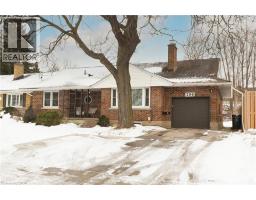 296 DUMFRIES Avenue, Kitchener, Ontario