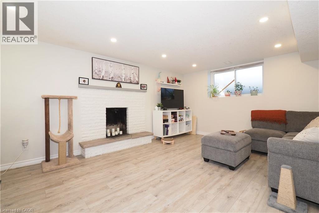 296 Dumfries Avenue, Kitchener, Ontario  N2H 2E8 - Photo 22 - 40788673