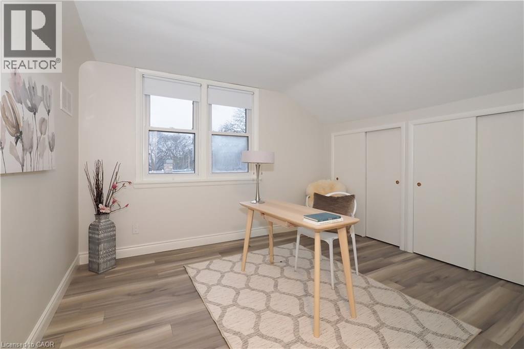 296 Dumfries Avenue, Kitchener, Ontario  N2H 2E8 - Photo 19 - 40788673