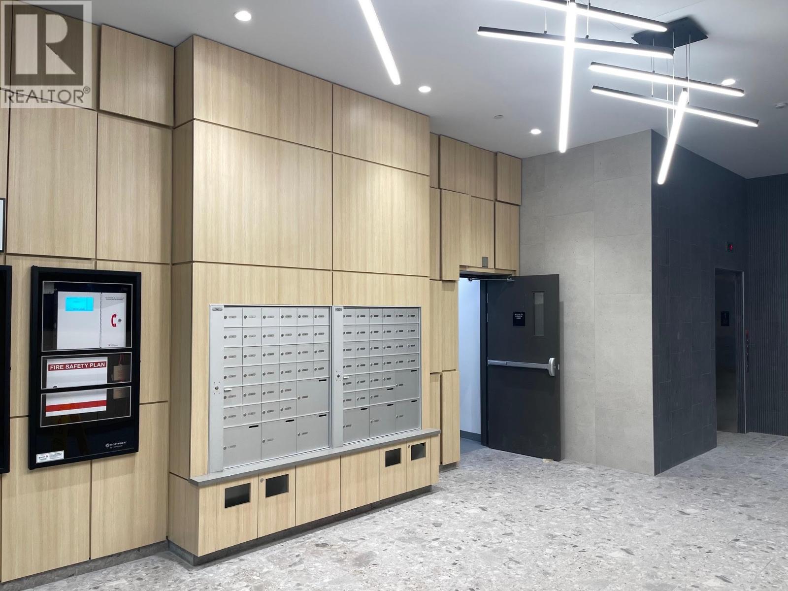 805 2992 Glen, Coquitlam, British Columbia  V3B 0A3 - Photo 13 - C8072896