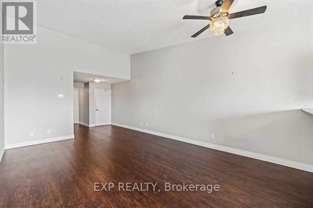 411 - 1411 Walker's Line, Burlington, Ontario  L7M 4P5 - Photo 4 - W12647282