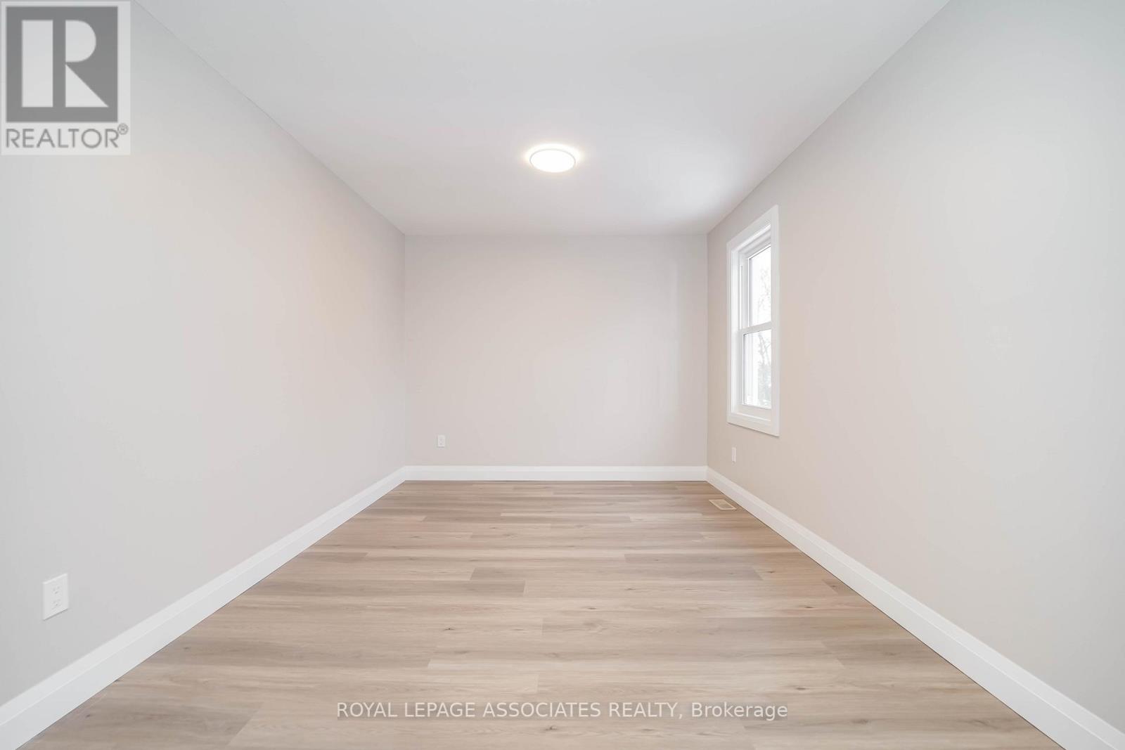 2 - 35 St George Street, Brantford, Ontario  N3R 1V2 - Photo 38 - X12645898