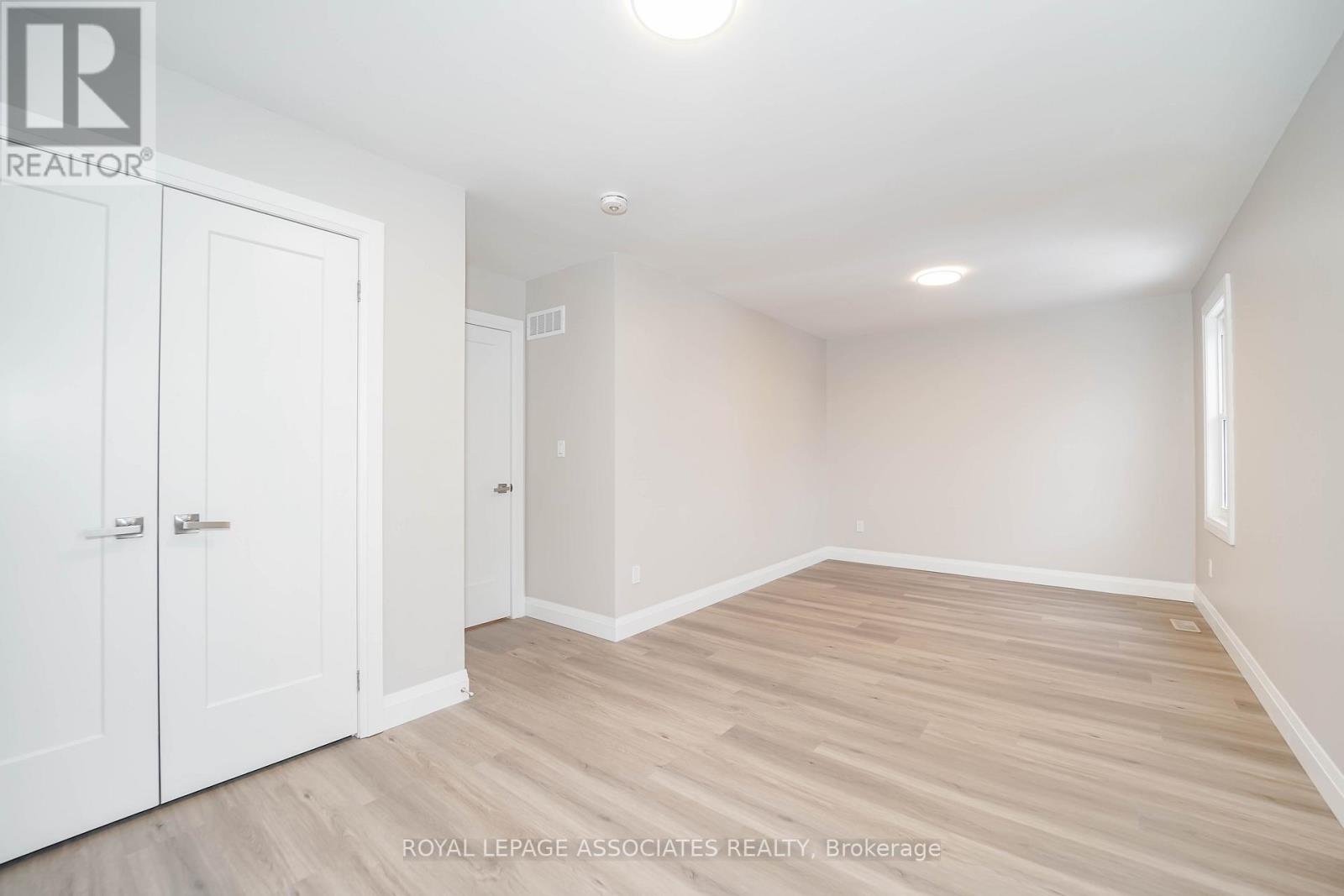 2 - 35 St George Street, Brantford, Ontario  N3R 1V2 - Photo 37 - X12645898