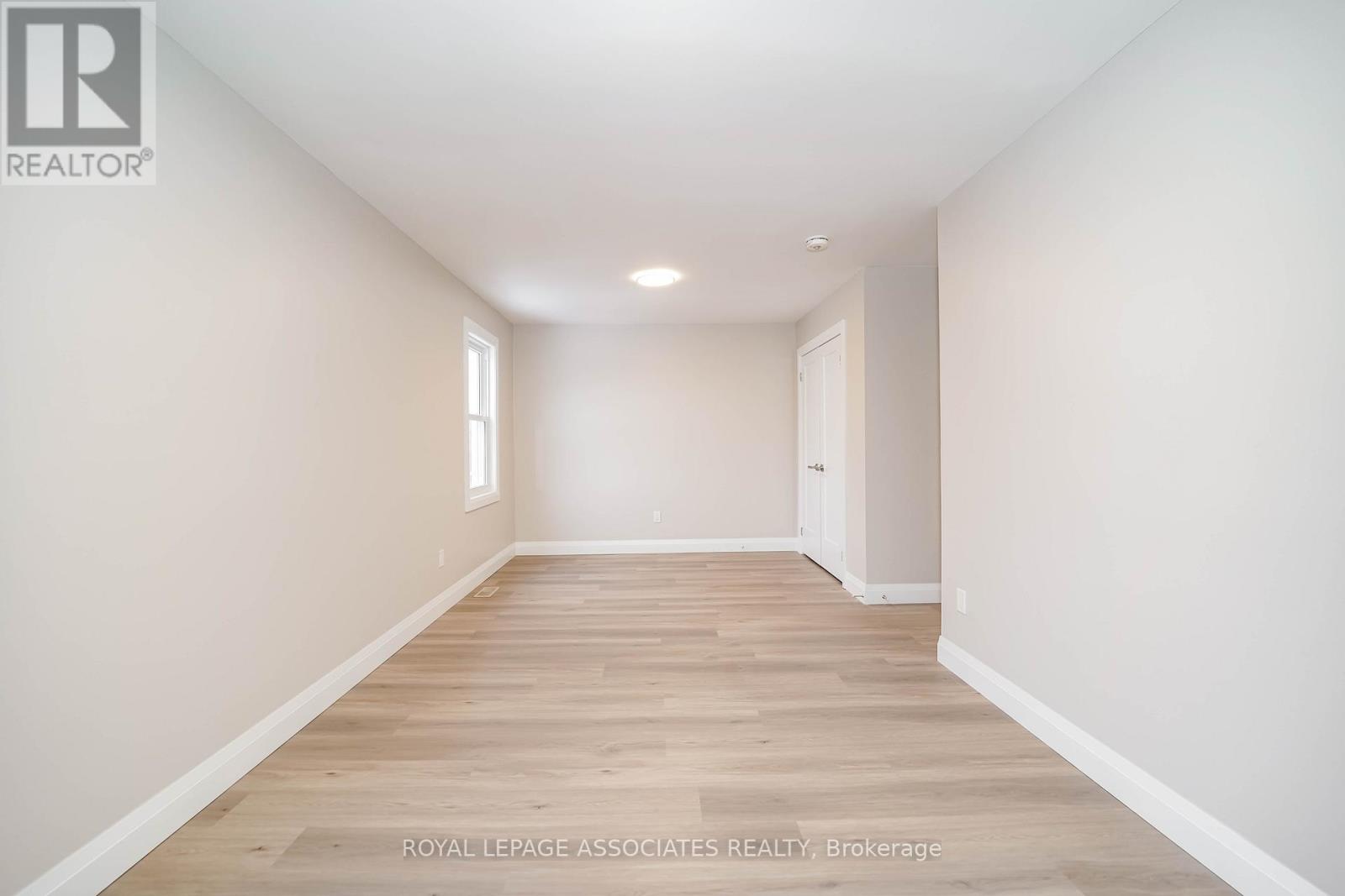 2 - 35 St George Street, Brantford, Ontario  N3R 1V2 - Photo 39 - X12645898