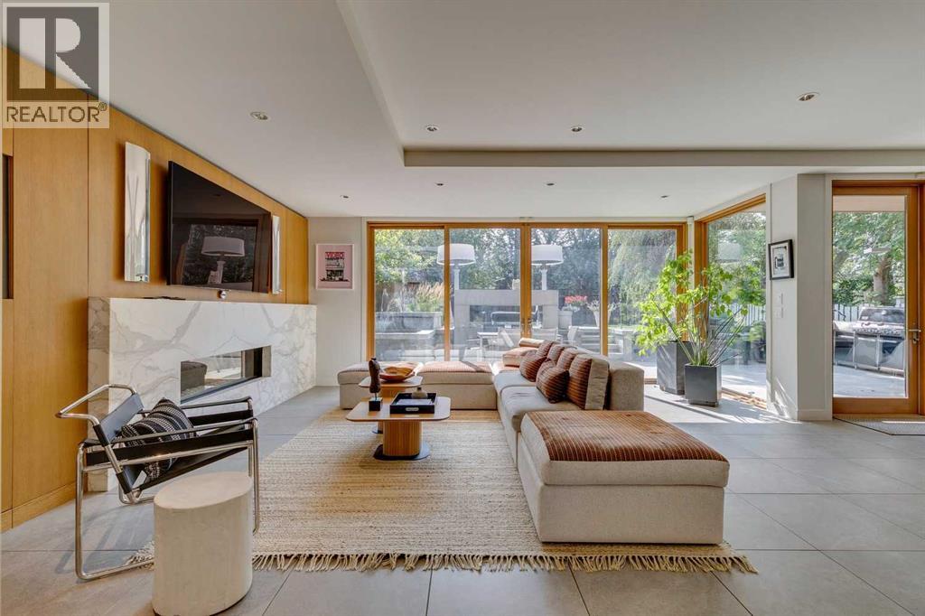 529 Sunderland Avenue Sw, Calgary, Alberta  T3C 2K5 - Photo 16 - A2256811