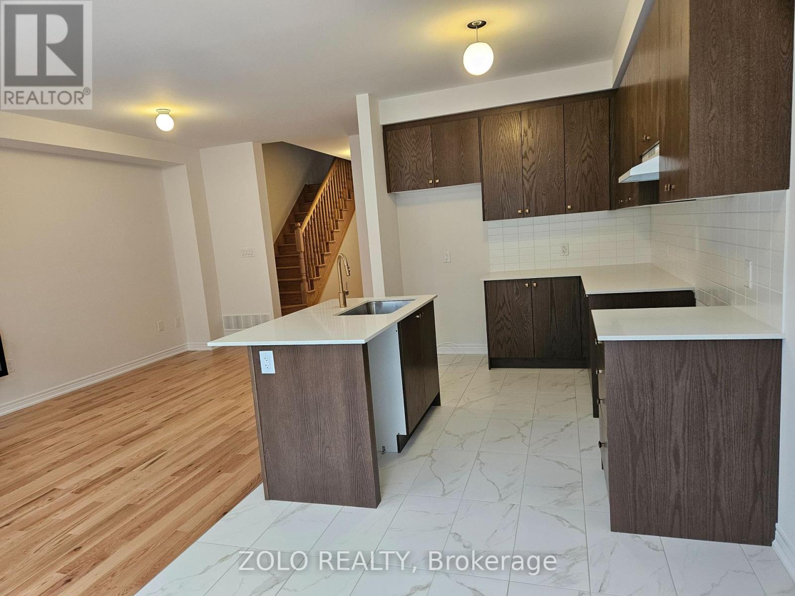 2059 Horace Duncan Crescent, Oshawa, Ontario  L1H 0H4 - Photo 12 - E12647290