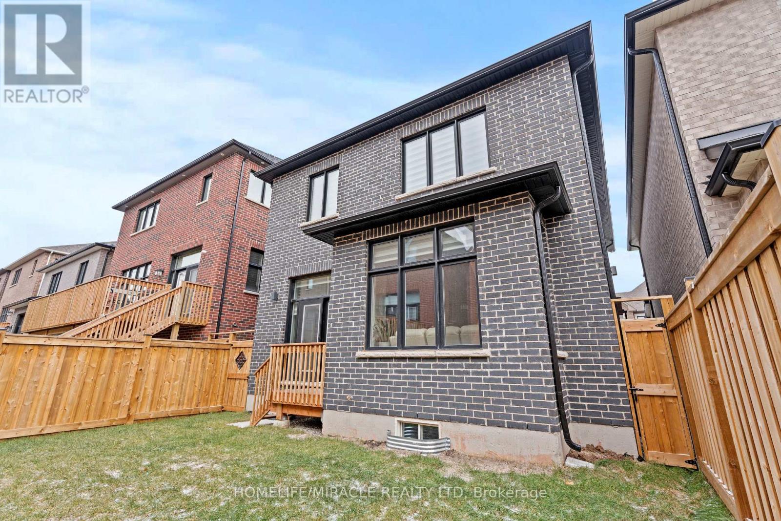 3118 Travertine Drive, Oakville, Ontario  L6M 5N8 - Photo 43 - W12647280