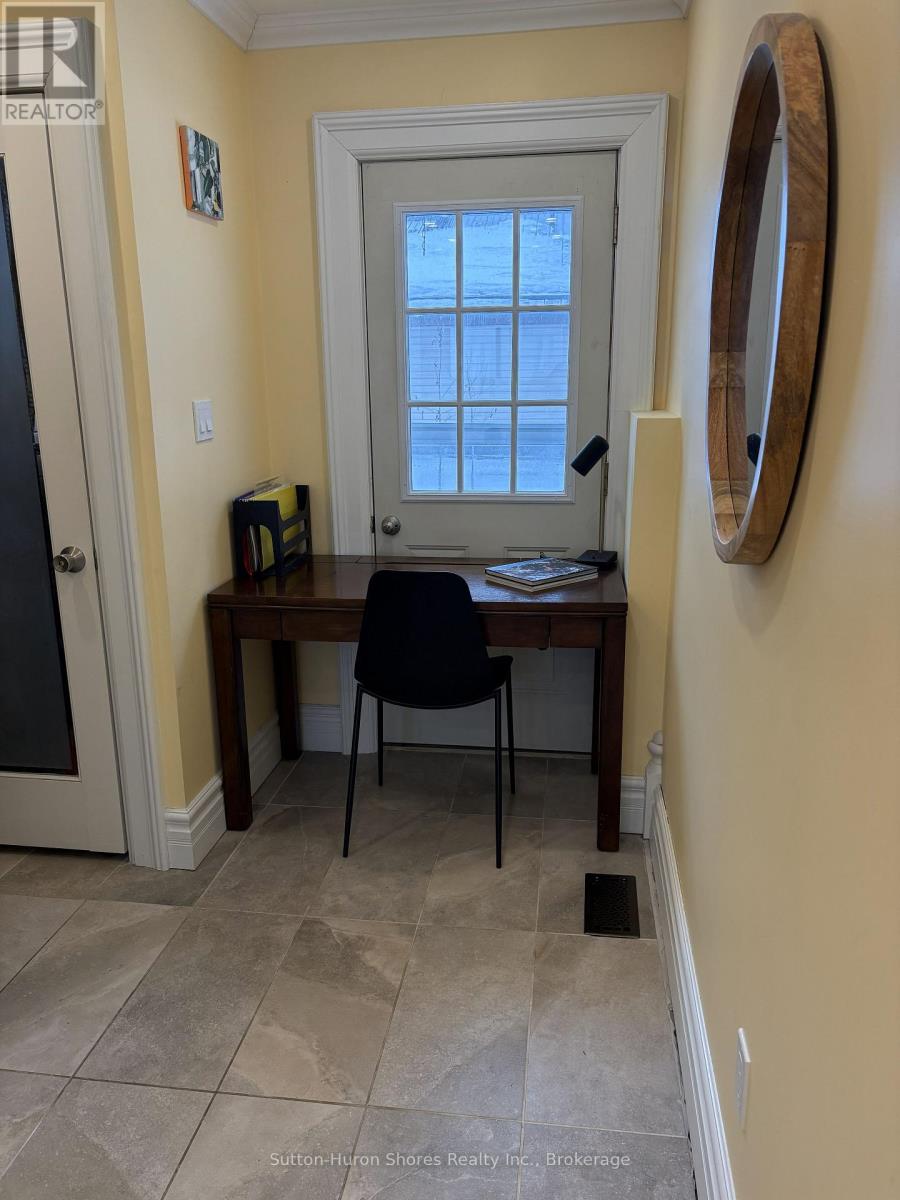 60 Grenville Street N, Saugeen Shores, Ontario  N0H 2L0 - Photo 3 - X12647302